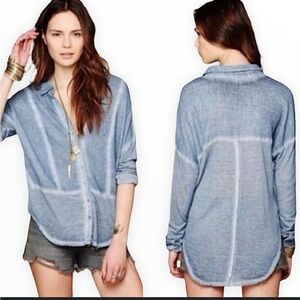We The Free Womens Gauze Blue Long Sleeve Button Down Shirt - Small